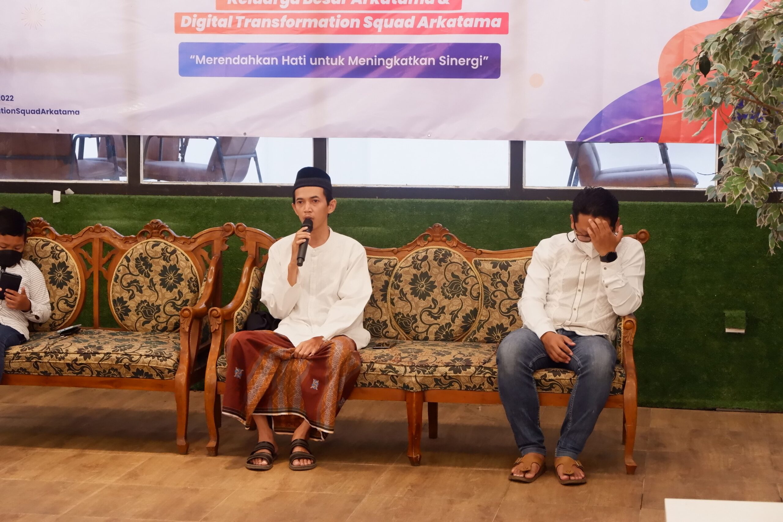 Mauidhoh Hasanah oleh Ustad Ahmad Makki Hassan