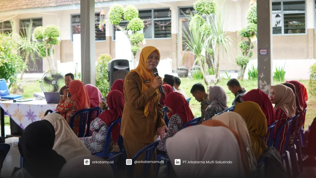 Ibu Lilik Dinas Pendidikan Kabupaten Jember
