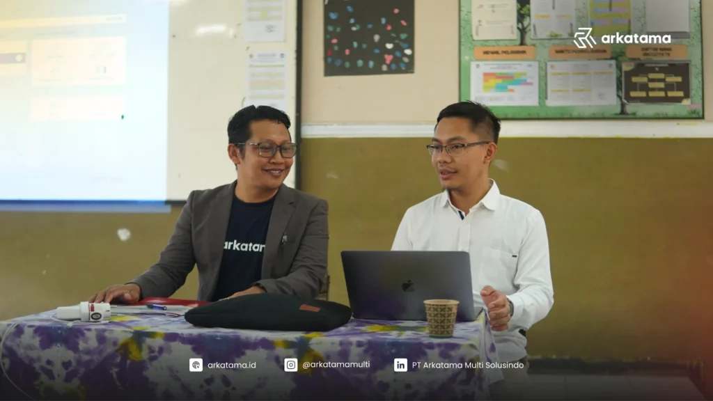 Fasilitator Pelatihan Koding dan Kecerdasan Artifisial Arkatama