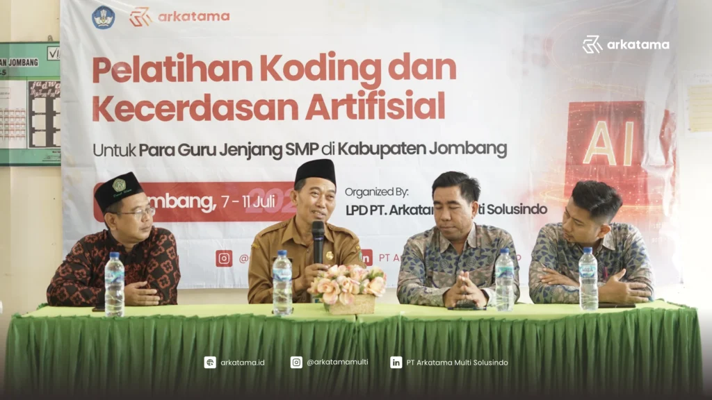 Pejabat Dinas Pendidikan Jombang Hadir di Pelatihan Arkatama